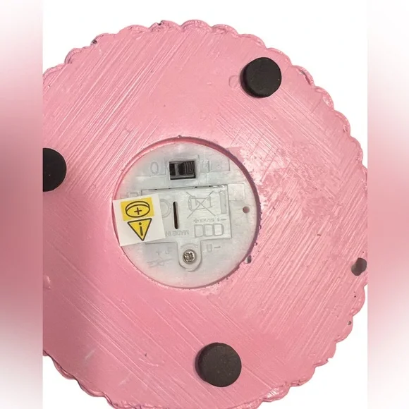 Whimsical NWT Birthday LED Pink & Blue Resin Celebration Birthday Layered Cake - Picture 8 of 9